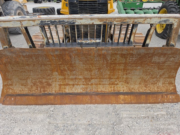 2019-deere-700k-lgp-image-3