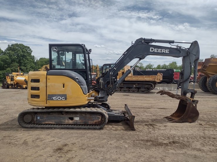 deere-60g-image-3