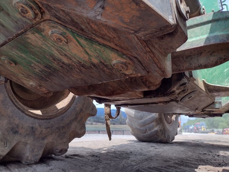 deere-648l-image-19