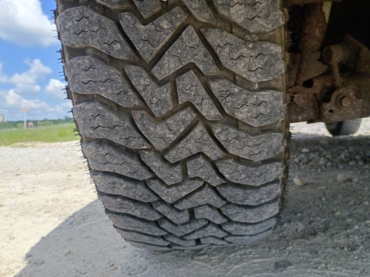2010-toyota-tundra-image-81