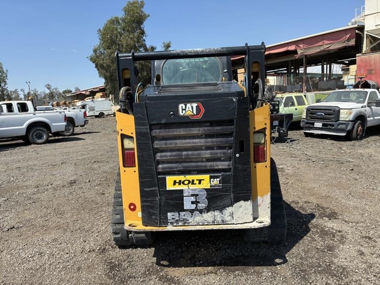 2023-caterpillar-259d3-image-15