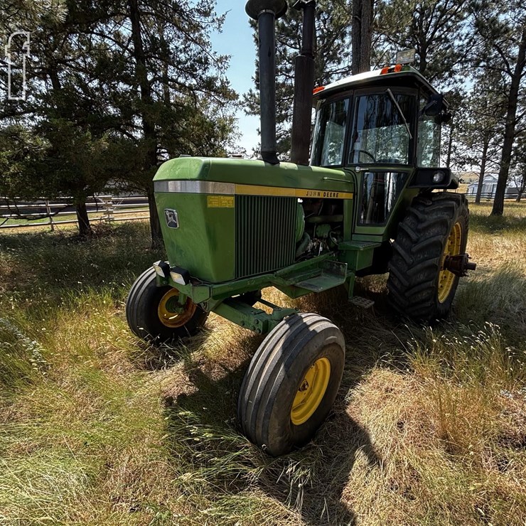 JOHN DEERE 4430