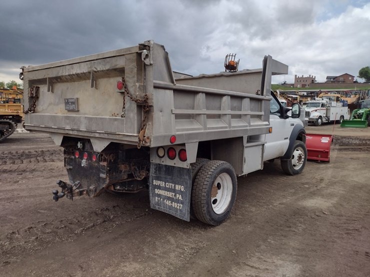 ford-f550-image-36