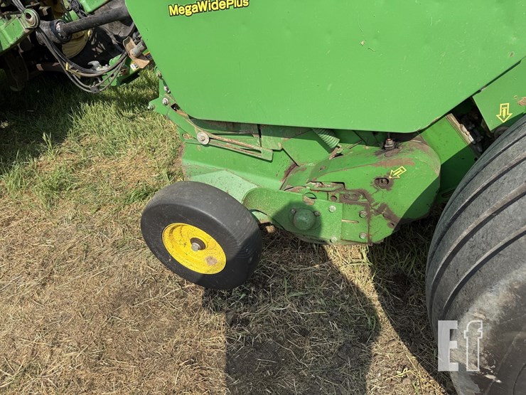 john-deere-569-image-10