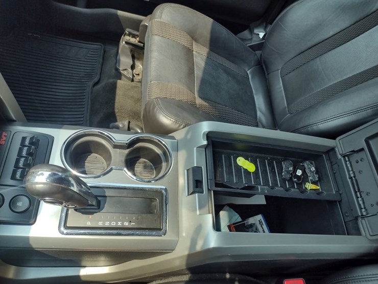 ford-f150-raptor-image-11