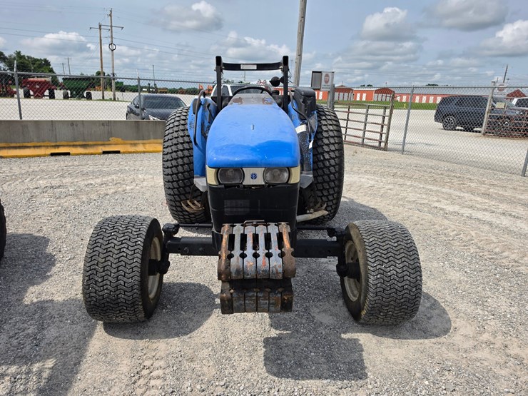 2002-new-holland-tn70-image-2