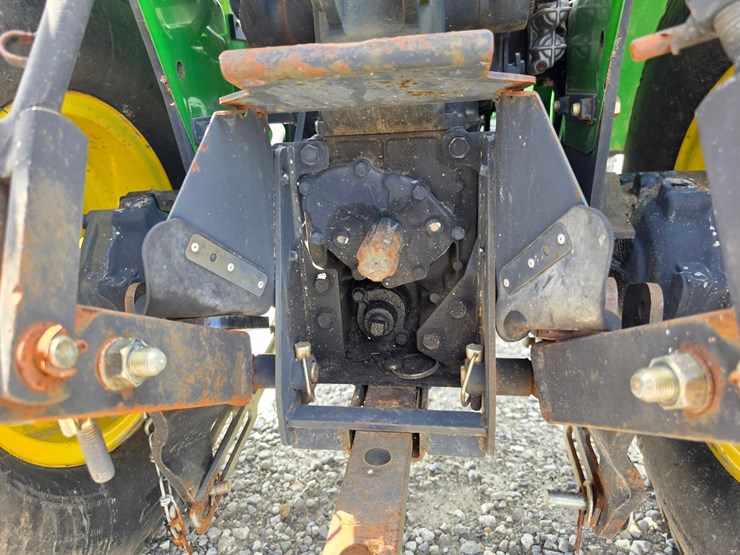 1999-john-deere-4100-image-14