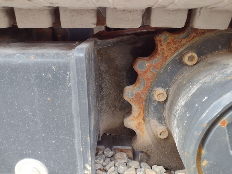 jlg-x600aj-image-18