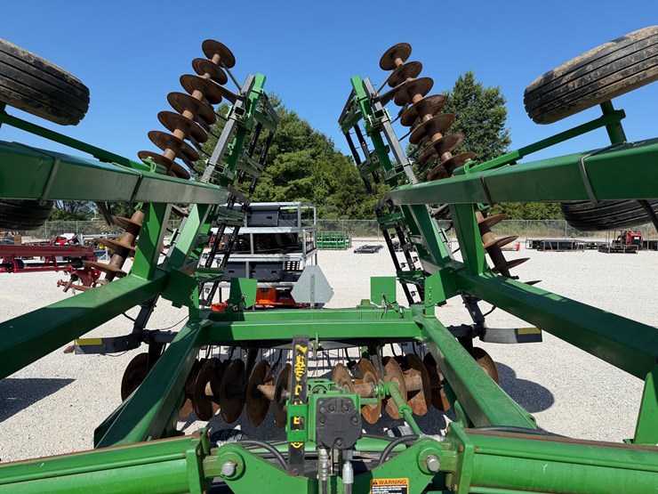 2004-john-deere-637-image-4