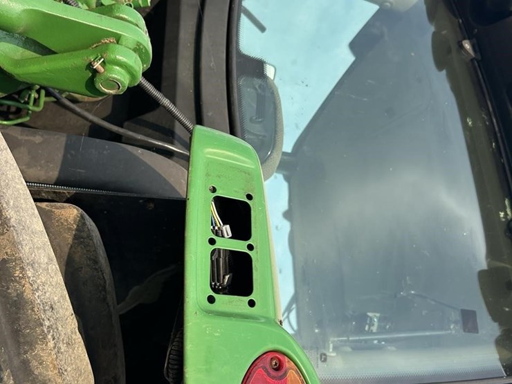 john-deere-6175r-image-11