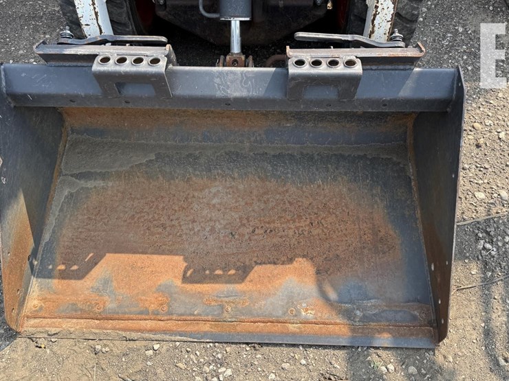 2016-bobcat-s70-image-11