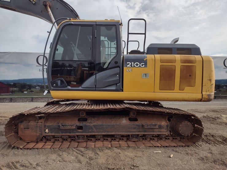 deere-210g-lc-image-13