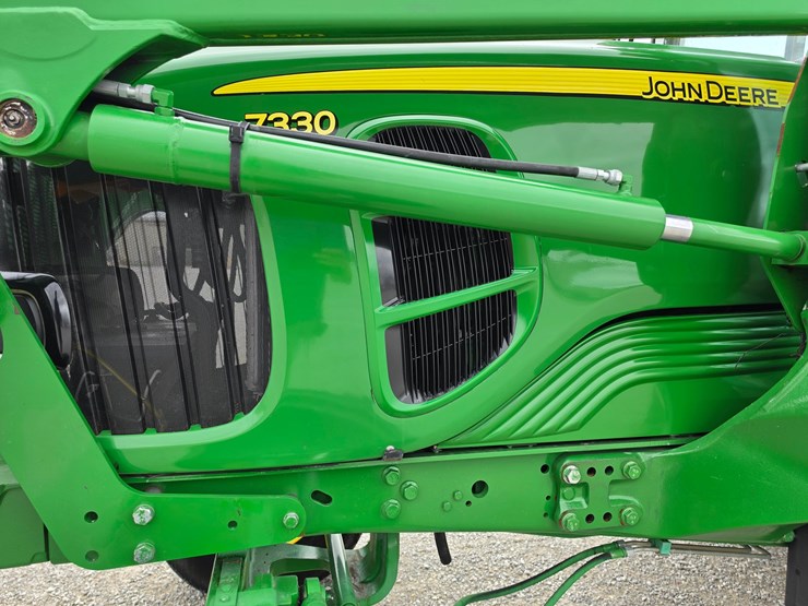 2008-john-deere-7330-image-8