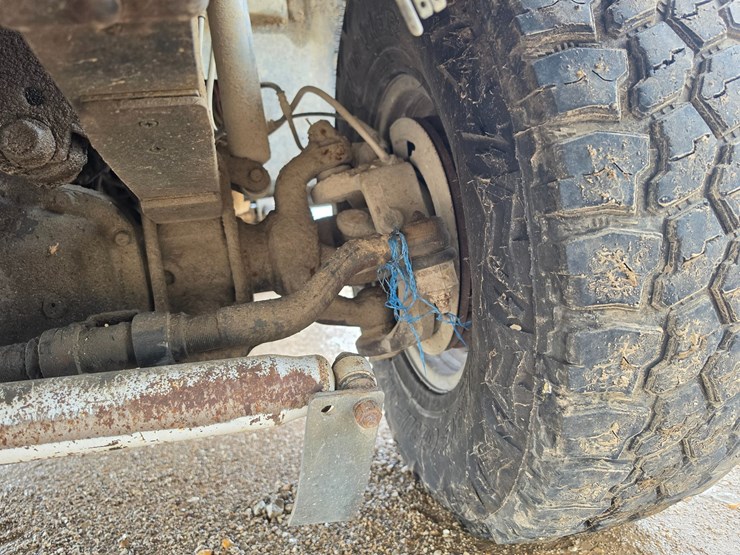 2001-ford-f350-image-36