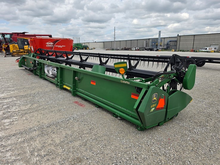 2008-john-deere-635f-image-10