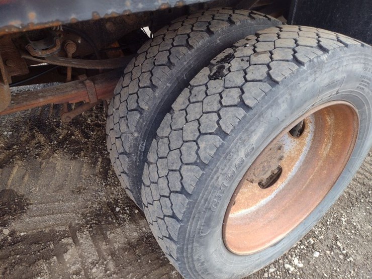 ford-f450-image-12