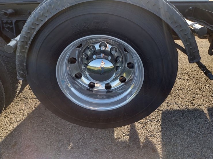 kenworth-w900-image-42