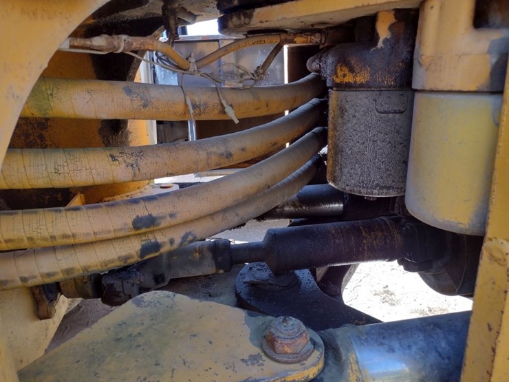deere-644b-image-10
