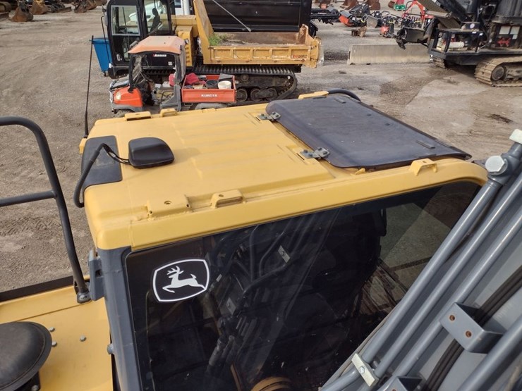 deere-210g-lc-image-37