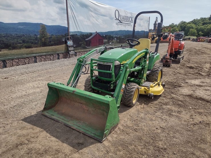 john-deere-2305-image-36
