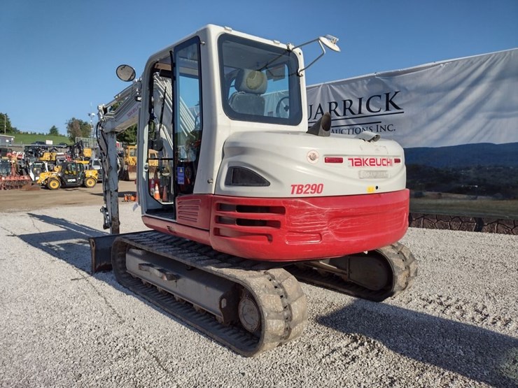 takeuchi-tb290-image-38