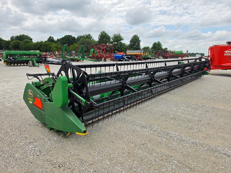 2008-john-deere-635f-image-14