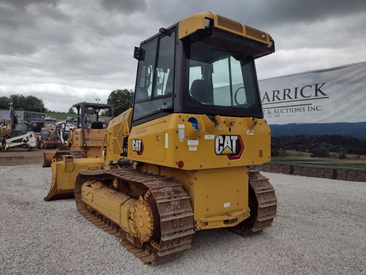 caterpillar-d1-image-35