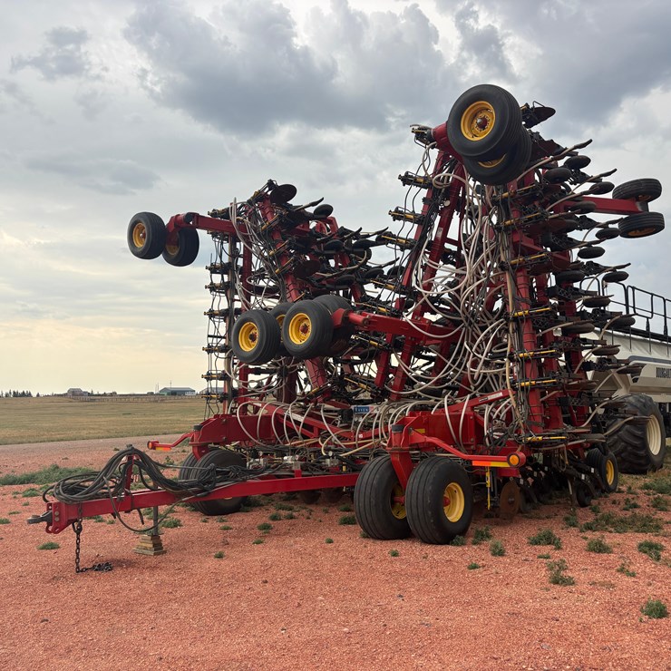 2011 BOURGAULT 3310-75