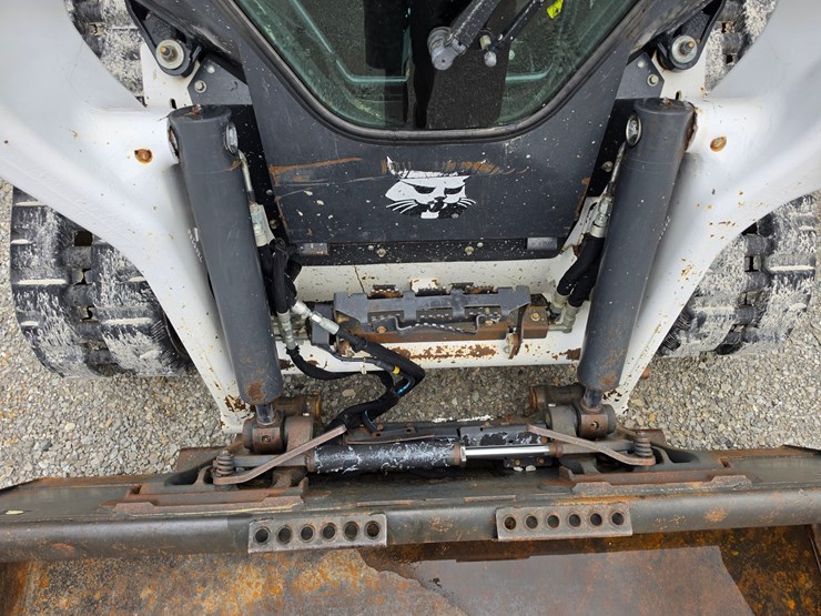 2021-bobcat-t76-image-5
