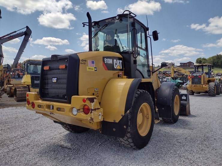 caterpillar-910m-image-37