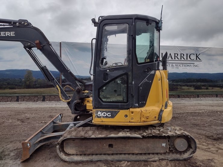 deere-50g-image-12