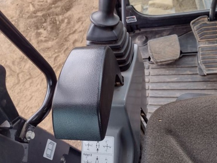 kubota-kx080-4s2-image-9