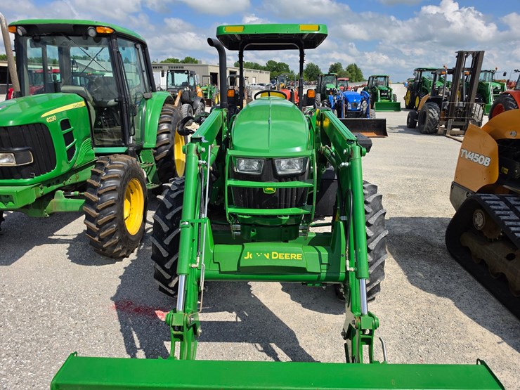 2022-john-deere-5090e-image-4