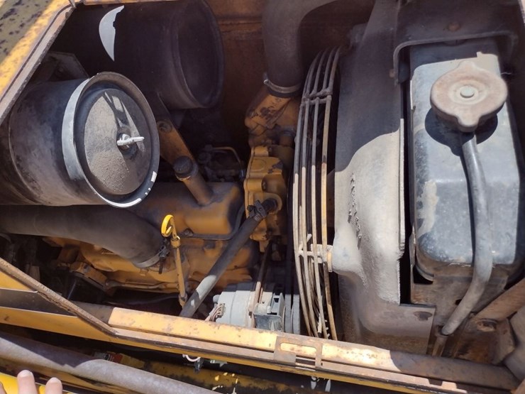 john-deere-310d-image-38