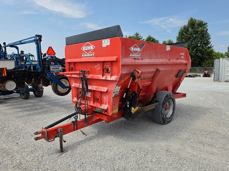 2013-kuhn-knight-4136-image-12