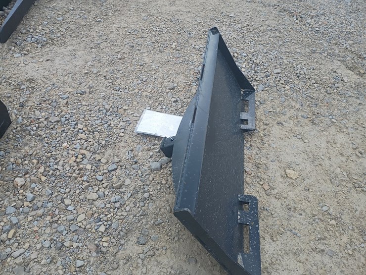 #l76-071-•-landhonor-utility-hitch-adapter-skid-steer-attachment-image-2