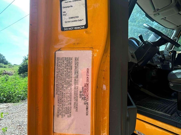 2011-international-workstar-7500-image-20