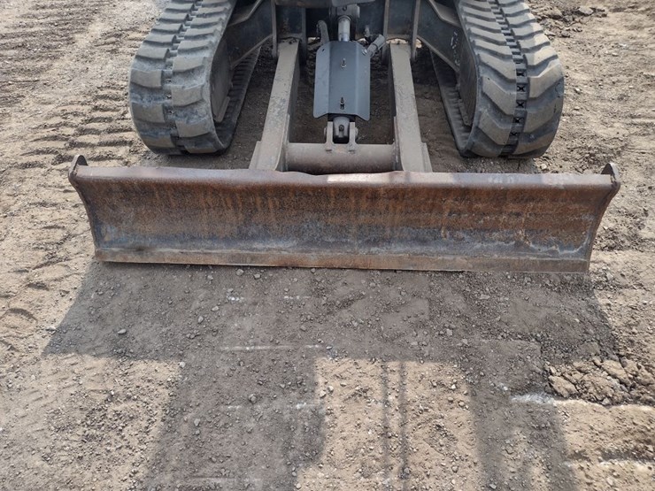 bobcat-e32-image-18