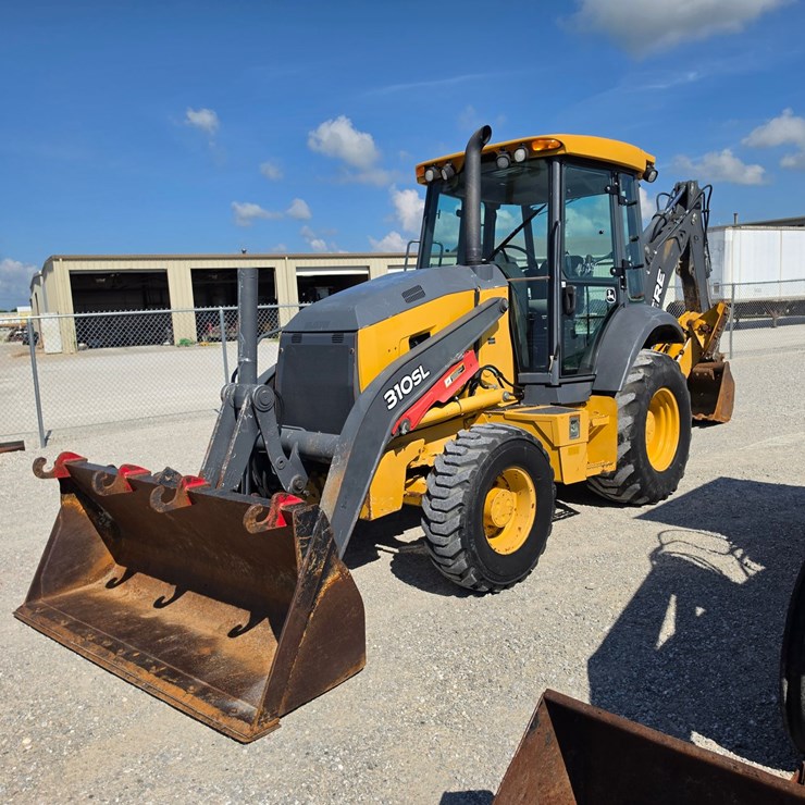 2015 DEERE 310SL