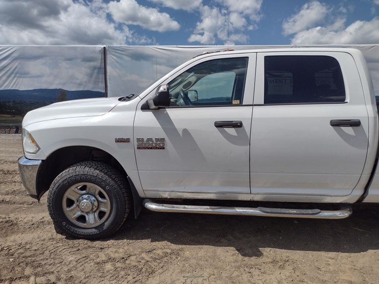 dodge-2500-image-17
