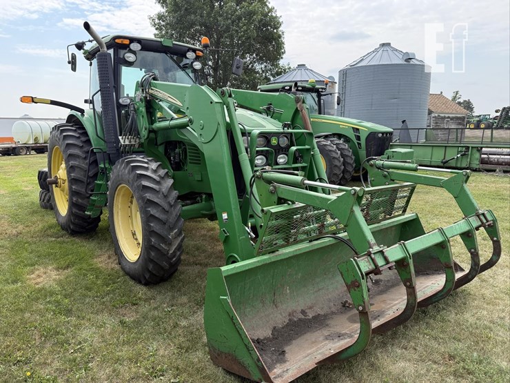 2010-john-deere-7830-image-4
