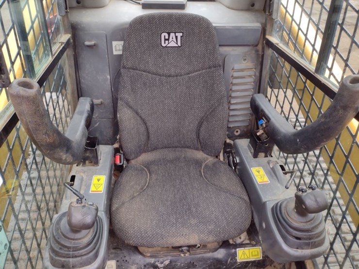 caterpillar-299d2-image-10