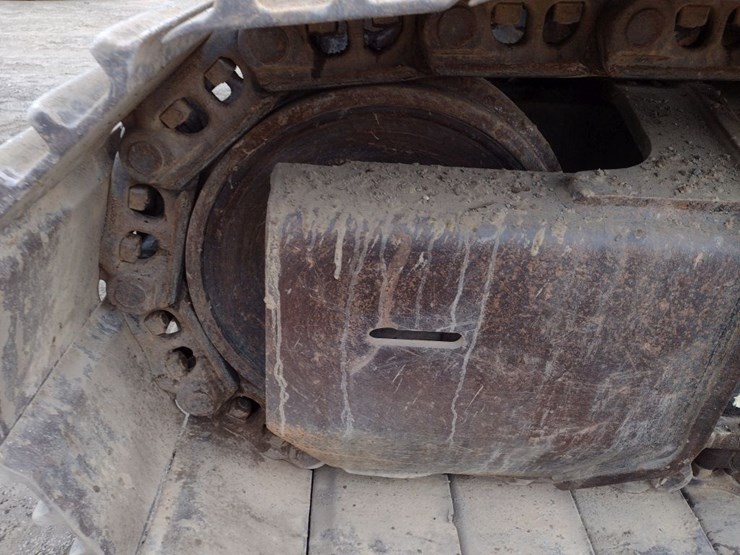deere-270d-lc-image-30