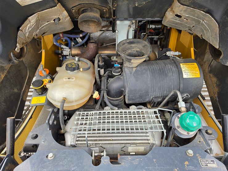 2018-deere-333g-image-19