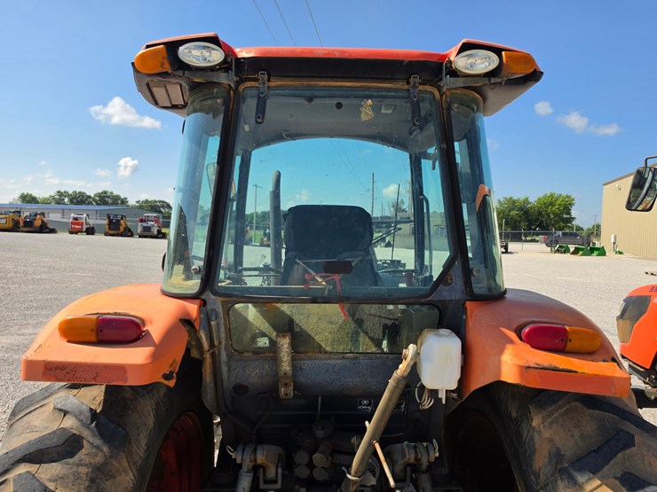 2014-kubota-m9960-image-27