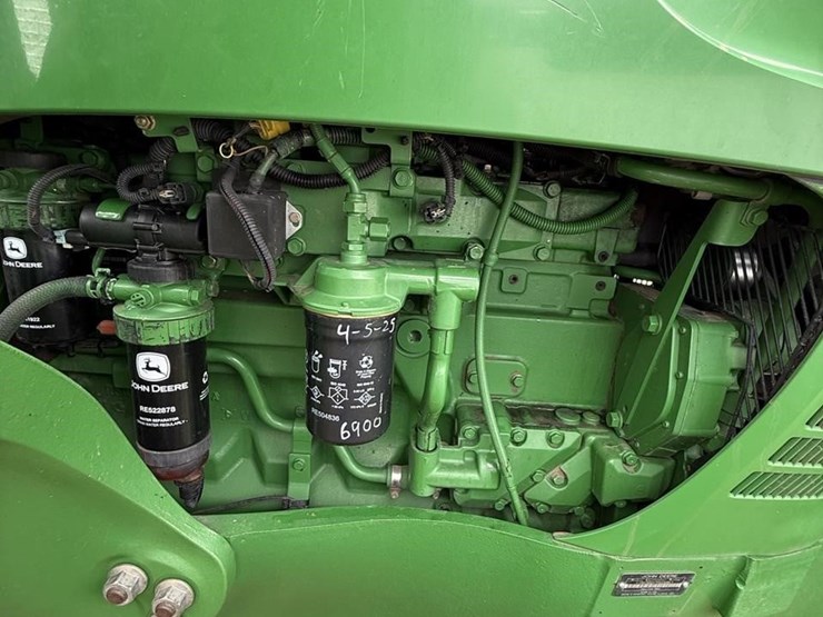 2010-john-deere-7830-image-17