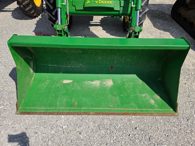 2022-john-deere-5090e-image-3