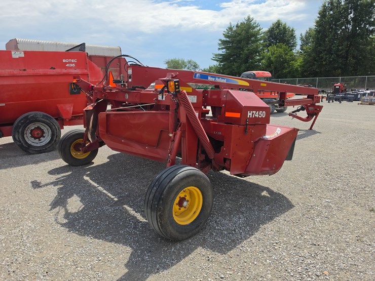 2013-new-holland-h7450-image-8