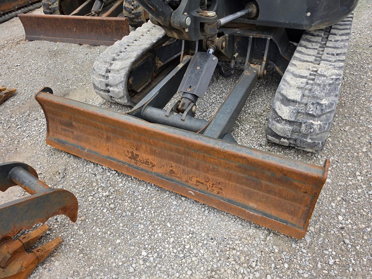 2023-bobcat-e42-image-6