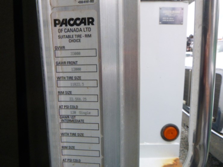 peterbilt-337-image-8